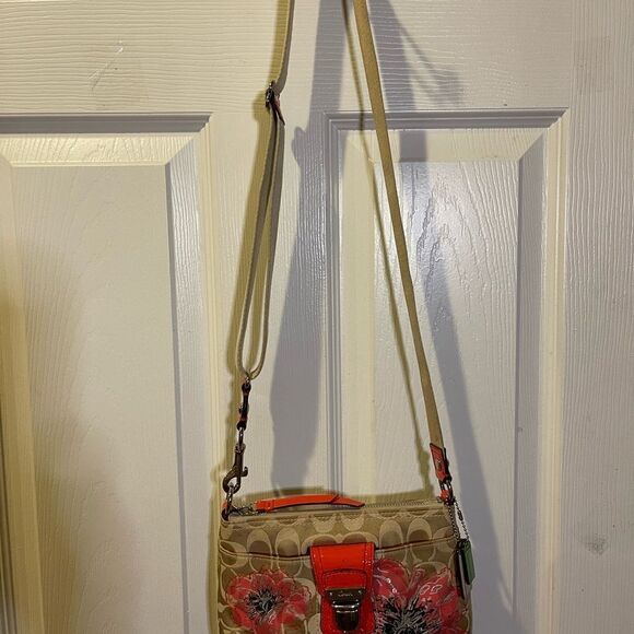Coach poppy small canvas khaki logo crossbody bag sequins,black & Orange accents - Picture 3 of 15